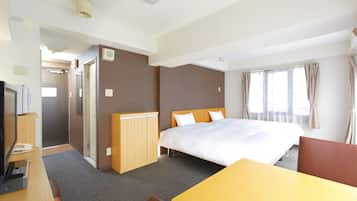 Standard Twin Room, Smoking, Kitchenette (Cleaning is Optional with Additional Cost) | Desk, iron/ironing board, free WiFi