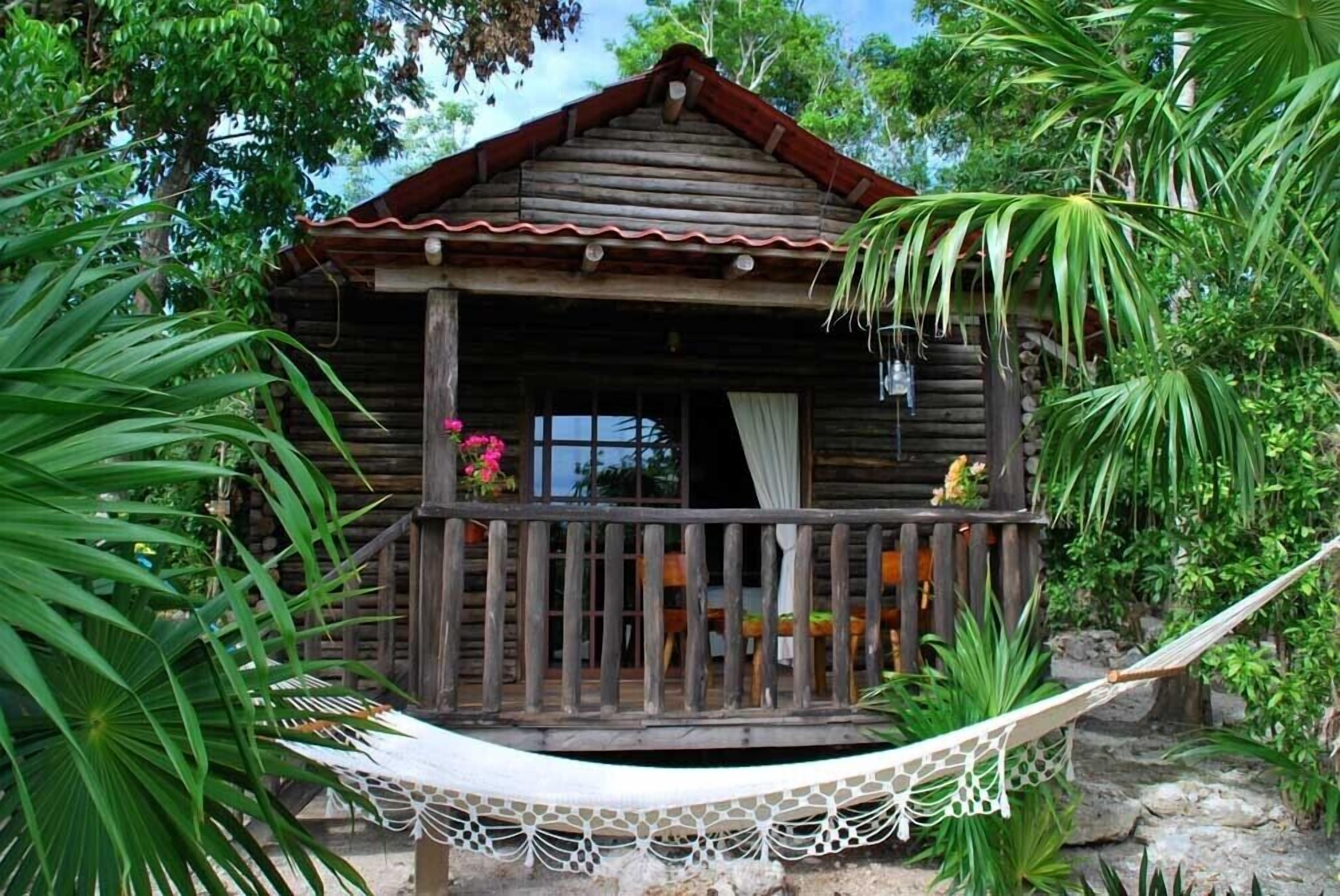 高級寝具、羽毛の掛け布団、ピロートップベッド、ベッドシーツ