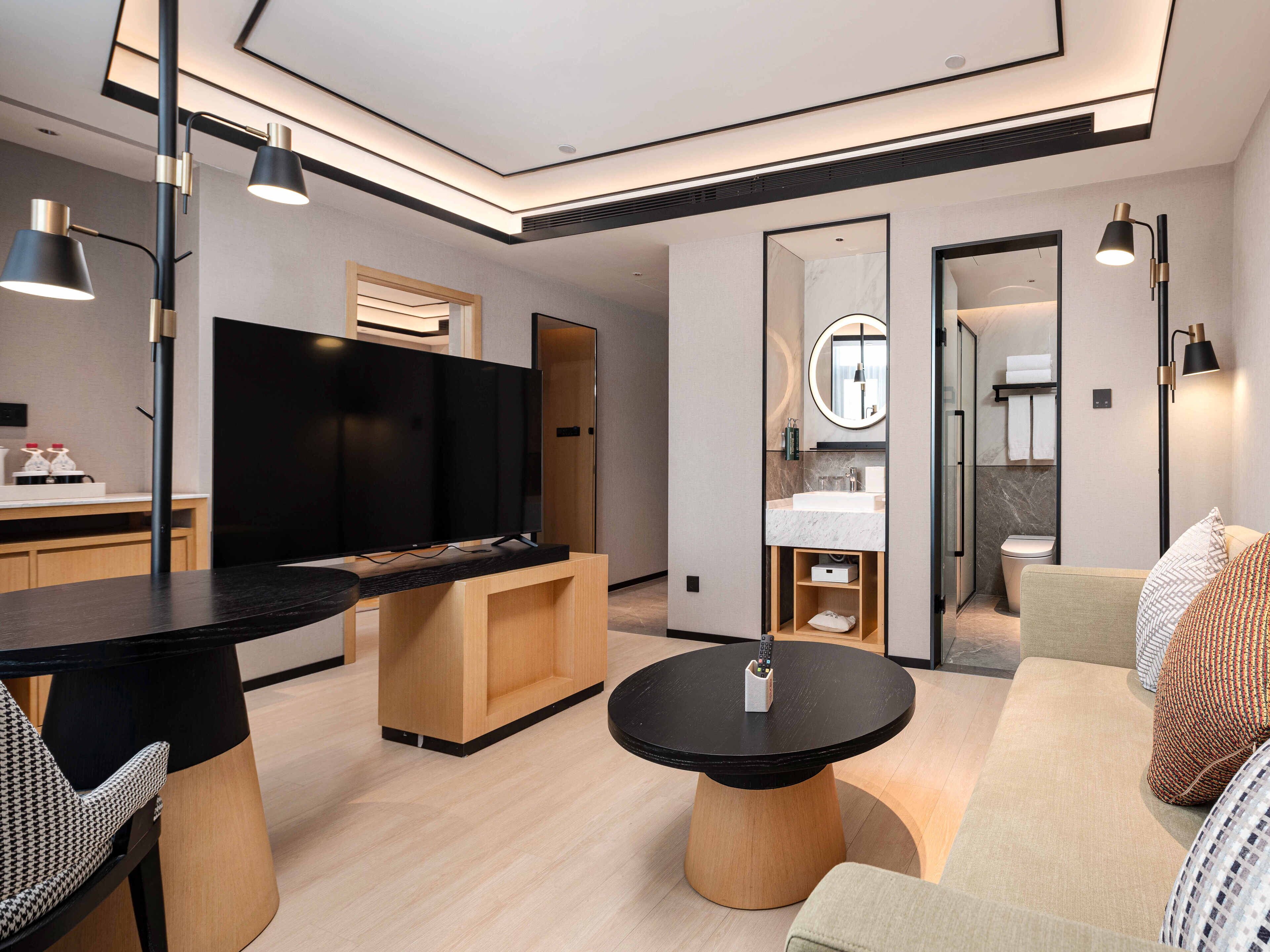 Superior Suite, 1 Bedroom | Down duvets, in-room safe, individually decorated, desk