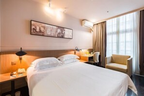 Room - Jinjiang Inn Select (Shanghai Nanjing Road Pedestrian Street) (Shanghai)