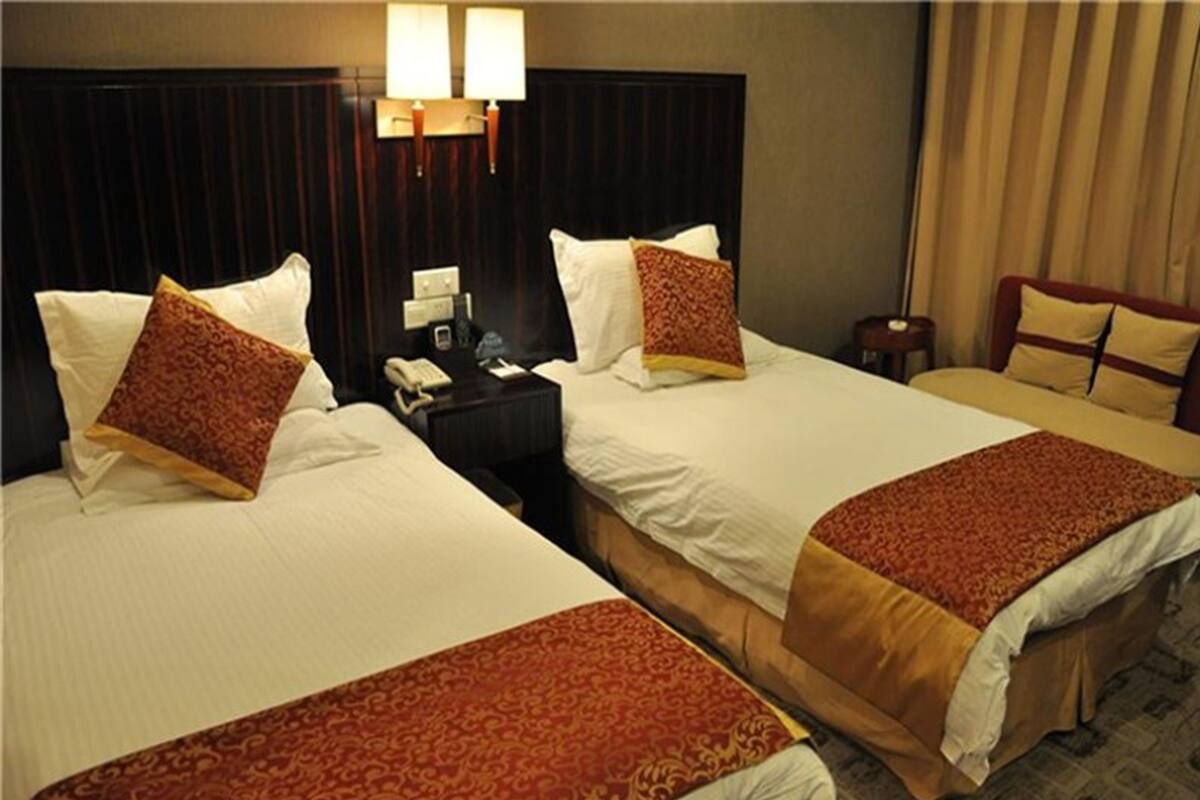 In-room safe, blackout drapes, iron/ironing board (on request)