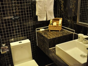 Bathroom - Greentree Inn Xuzhou Railway Station (Xuzhou)