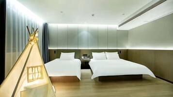 In-room safe, free WiFi
