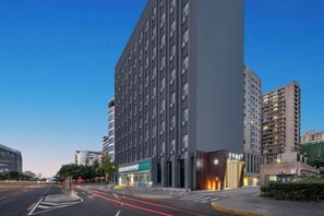 Exterior - JI Hotel (Beijing Xuanwumen) (Beijing)