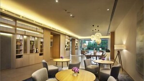 Ảnh chưa phân loại, 2 trong số 4 ảnh, nút