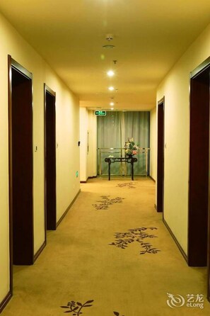 Interior - Qingdao Zhongyang Business Hotel (Qingdao)