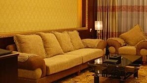 Unclassified image, 4 of 8, button - Ligang Hotel (Wuzhou)