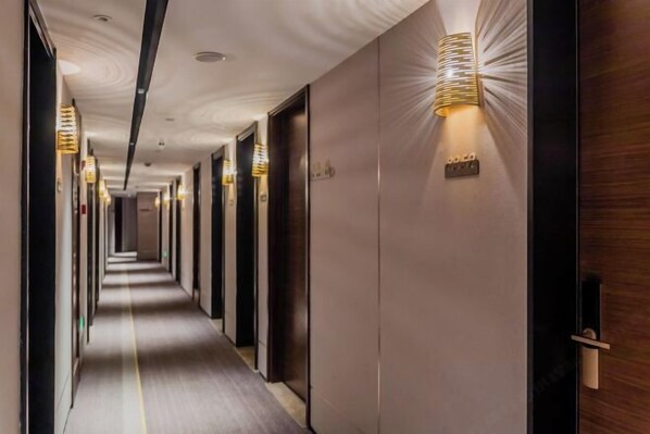 Interior - Homeinn Plus Hotel (Hangzhou Binjiang Longhu Tianjie) (Hangzhou)