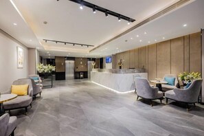Lobby - Homeinn Plus Hotel (Hangzhou Binjiang Longhu Tianjie) (Hangzhou)