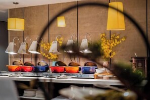 Dining - Homeinn Plus Hotel (Hangzhou Binjiang Longhu Tianjie) (Hangzhou)