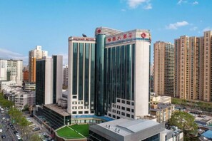 Unclassified image, 2 of 18, button - Yuyuan Hotel (Taiyuan)