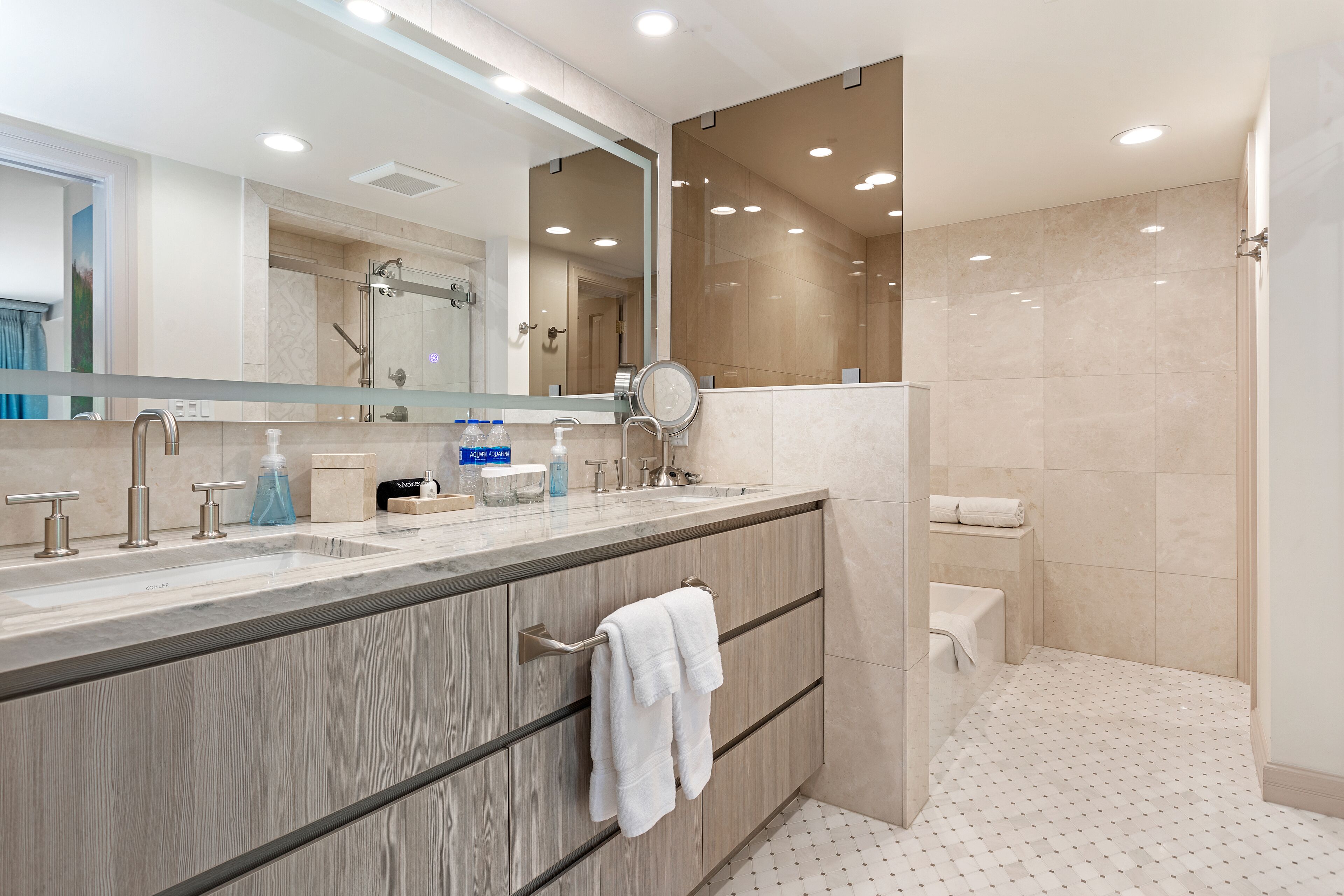condo, 1 bedroom | bathroom | combined shower/bathtub, hair dryer, towels
