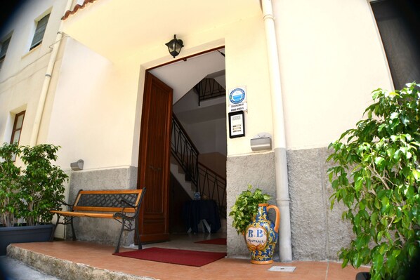 Property entrance - B&B Centrale (Reggio Calabria)
