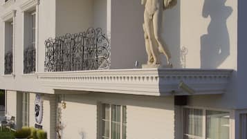 Majoituspaikan julkisivu