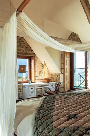 Hus - 5 sovrum - terrass - trädgård | Unika möbler, strykjärn/strykbräda och gratis wi-fi