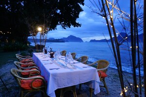 Outdoor dining - El Nido Cove Resort (El Nido)