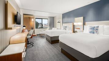 Caja de seguridad en la habitación y escritorio