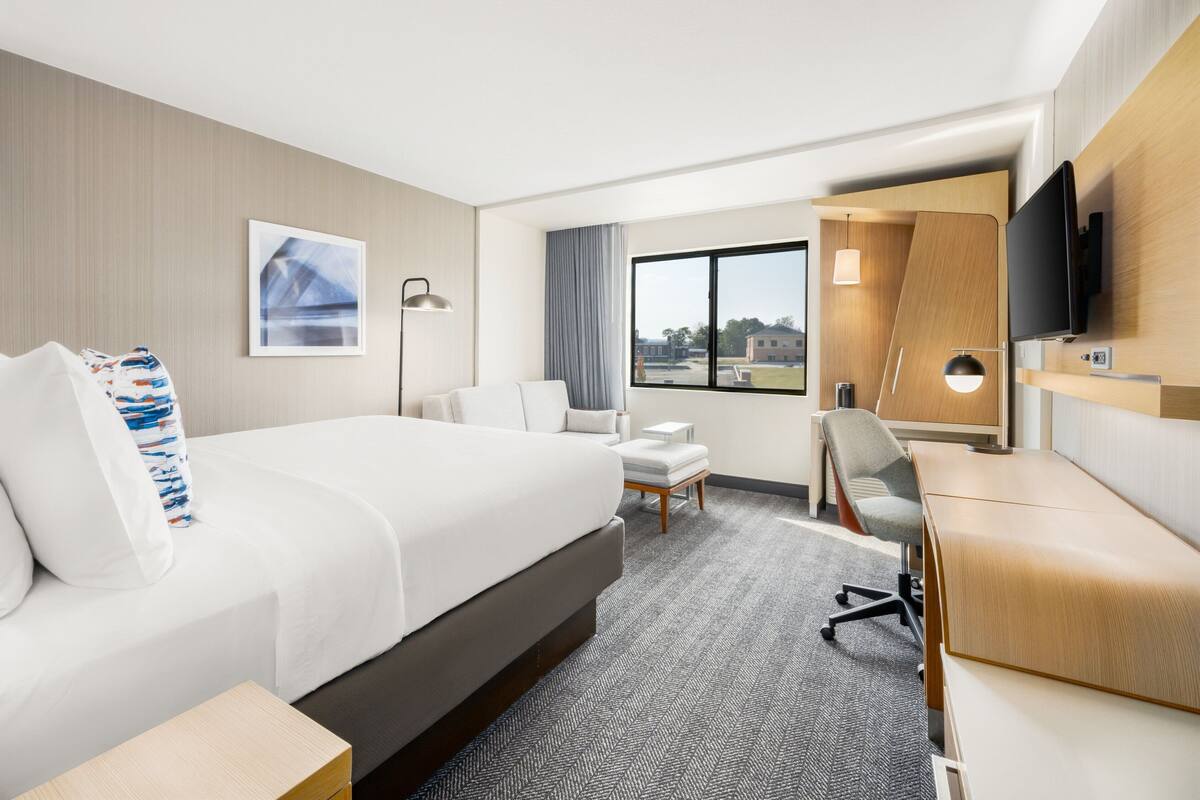 In-room safe, desk, laptop workspace, blackout curtains