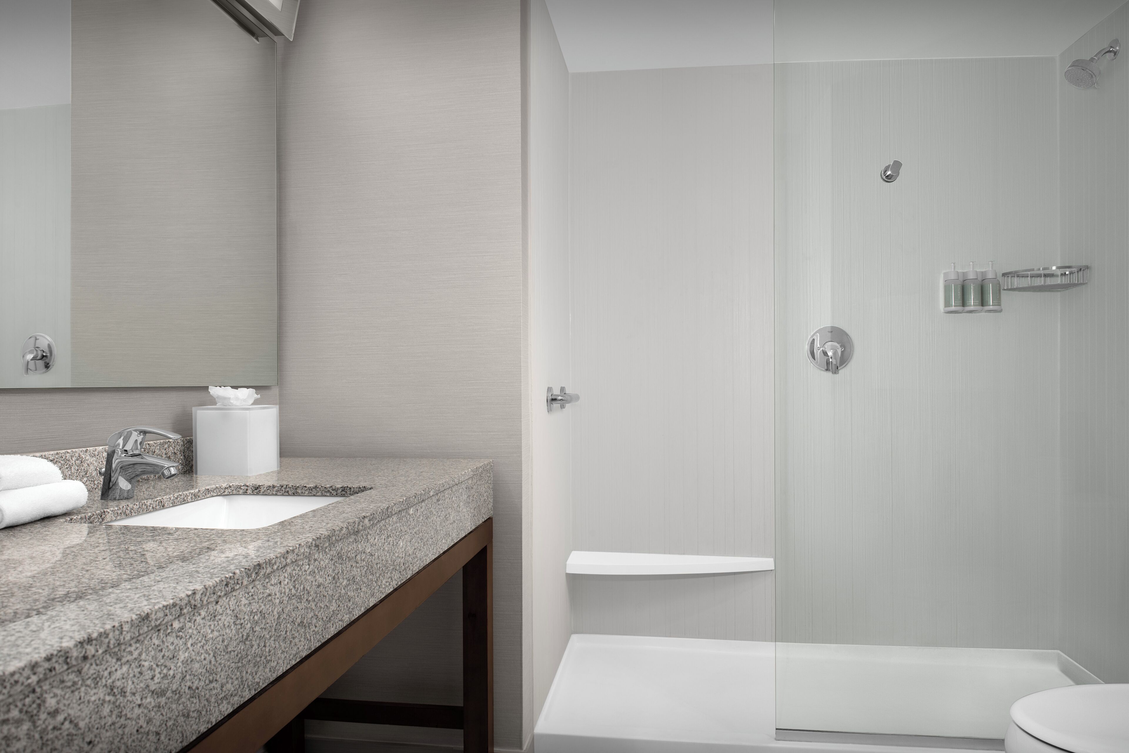 Photo - Courtyard by Marriott Richmond Downtown