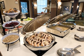 Restaurant - Staybridge Suites Albany Wolf Rd-Colonie Center by IHG (Albany)