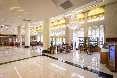 Royal Chiayi Hotel