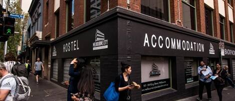 Voorkant van accommodatie