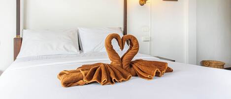 Superior Double Room | Desk, blackout drapes, free WiFi