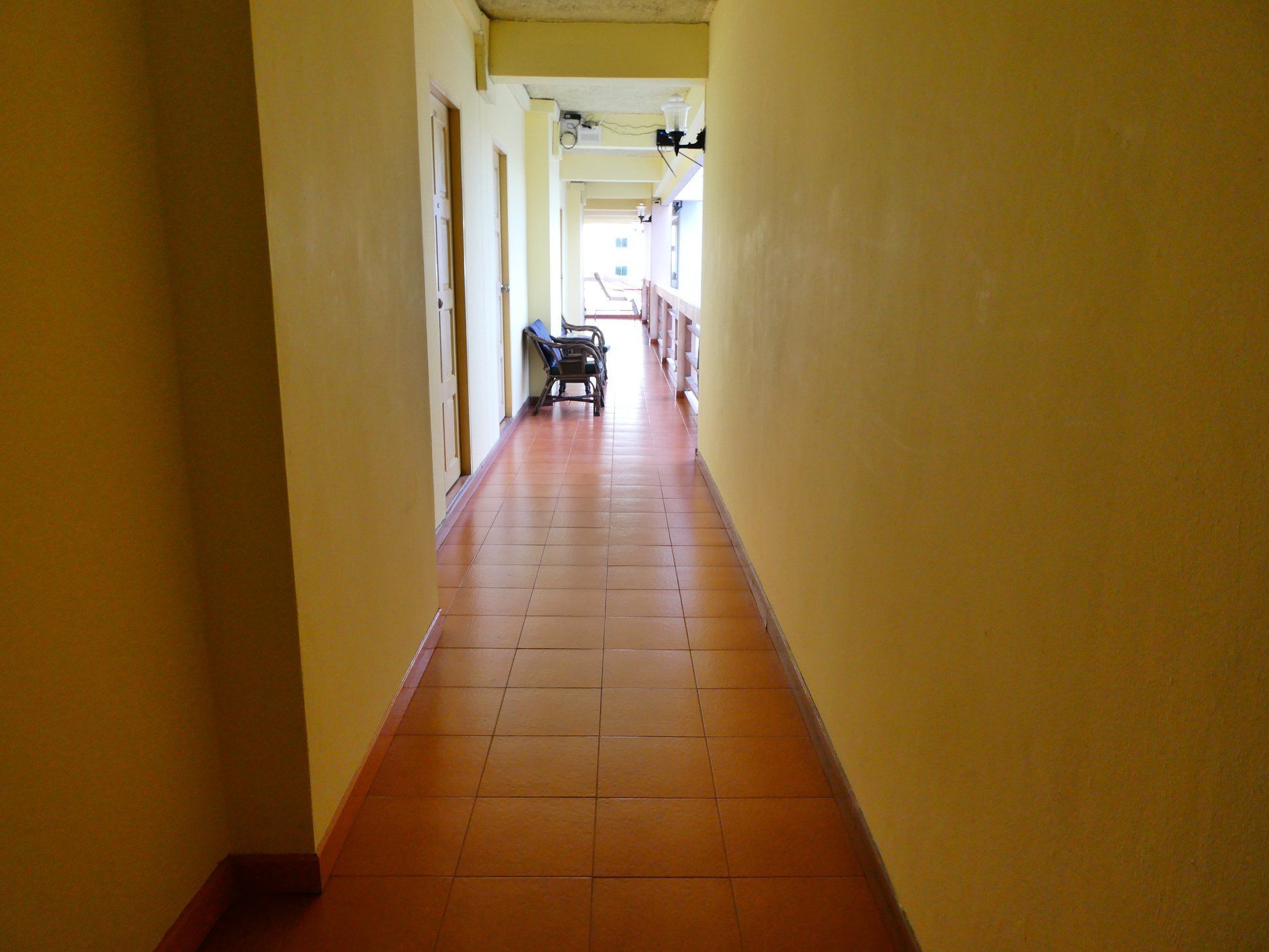 Photo - MANGO Lagoon Place