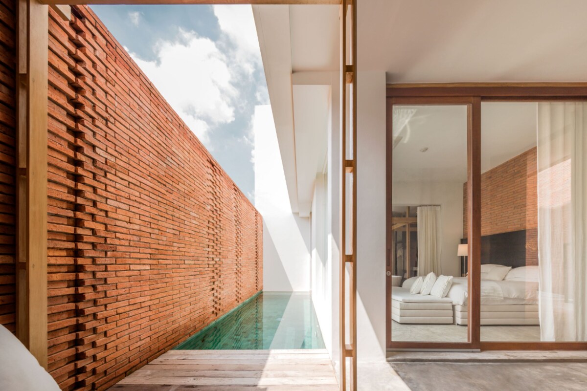 One Bedroom Pool Suite | View from room