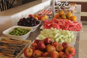 Desayuno buffet incluido todos los días