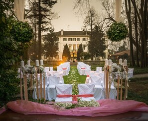 Outdoor banquet area - Villa Revedin (Gorgo al Monticano)