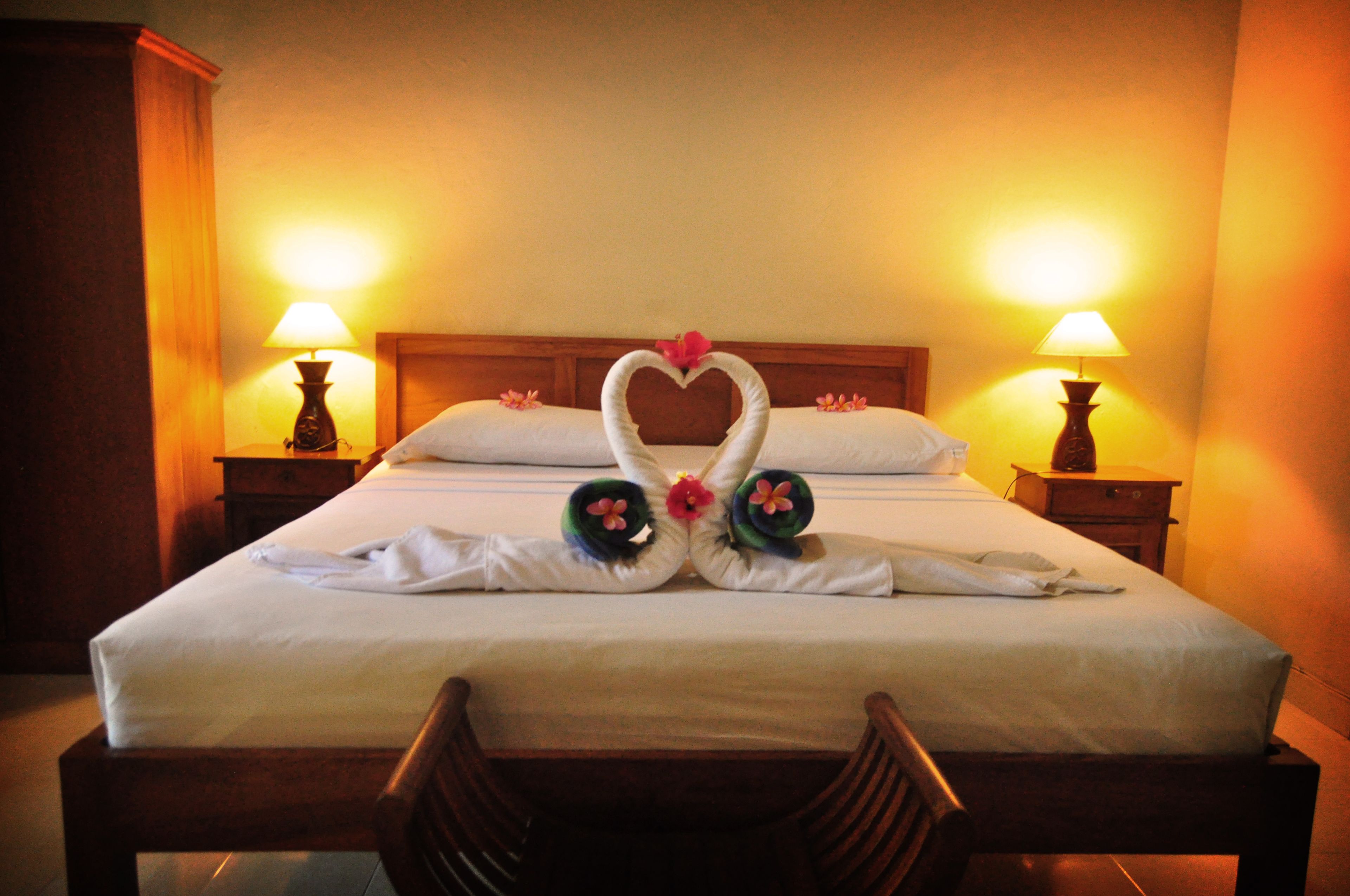 superior room | minibar, desk, iron/ironing board, rollaway beds