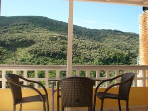 Estudio (2 adults) | Balcón