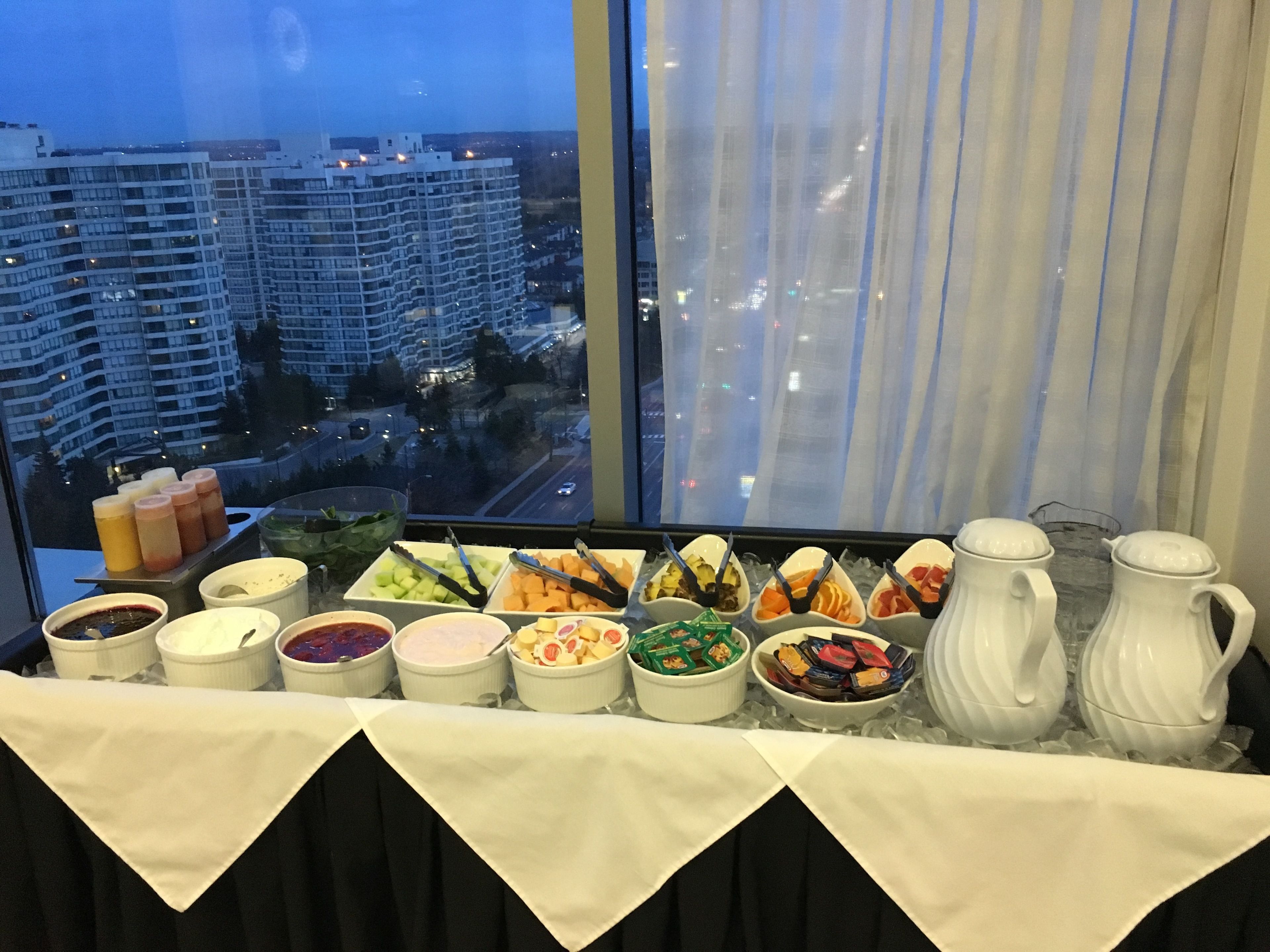 free daily continental breakfast