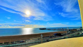 Signature Room, 1 King Bed, Sea View (King) | View from room