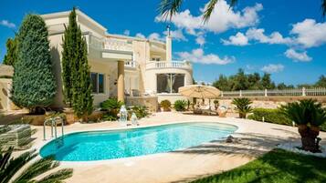 واجهة المنشأة