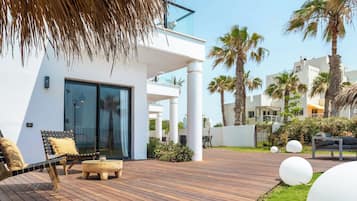 Suite, Garden Area | Terrace/patio
