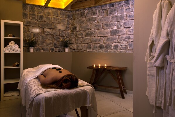 Behandlungsräume für Paare, Körperbehandlungen, Aromatherapie