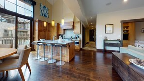 Penthouse, 3 Bedrooms (With 3 bath) | Private kitchen | Fridge, microwave, oven, stovetop