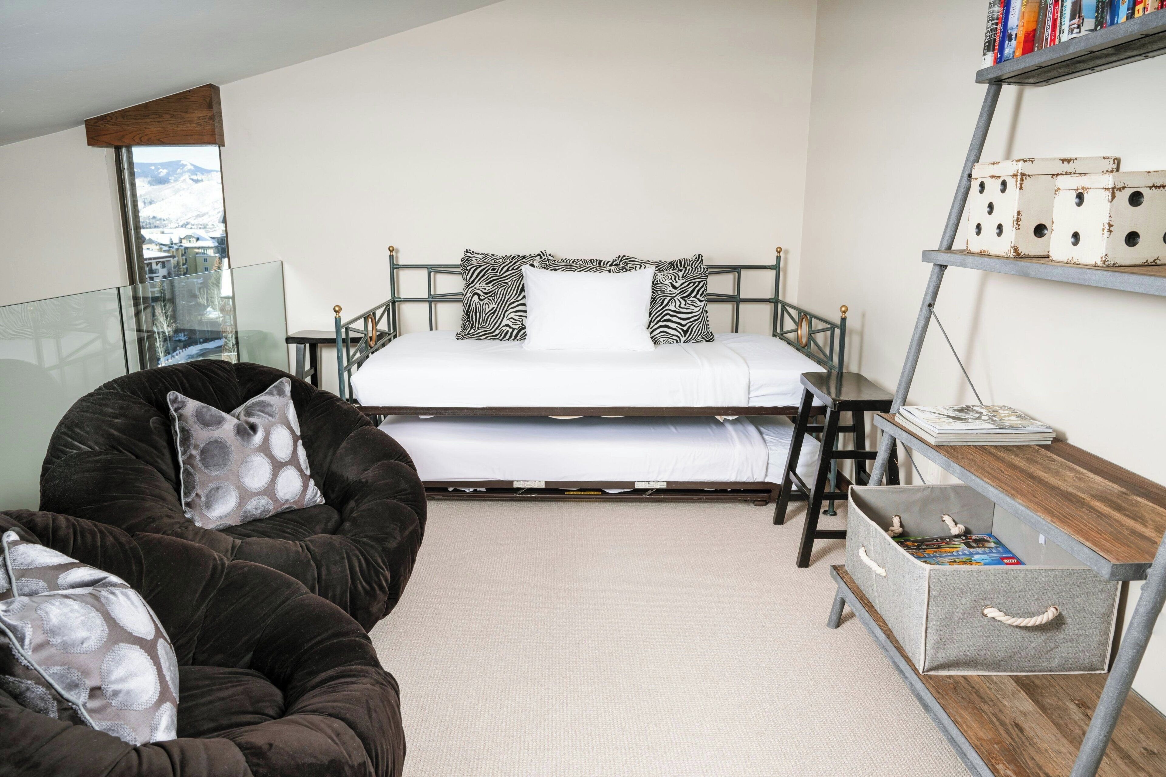 Loft, 3 Bedrooms (Diamond 4 Bath)