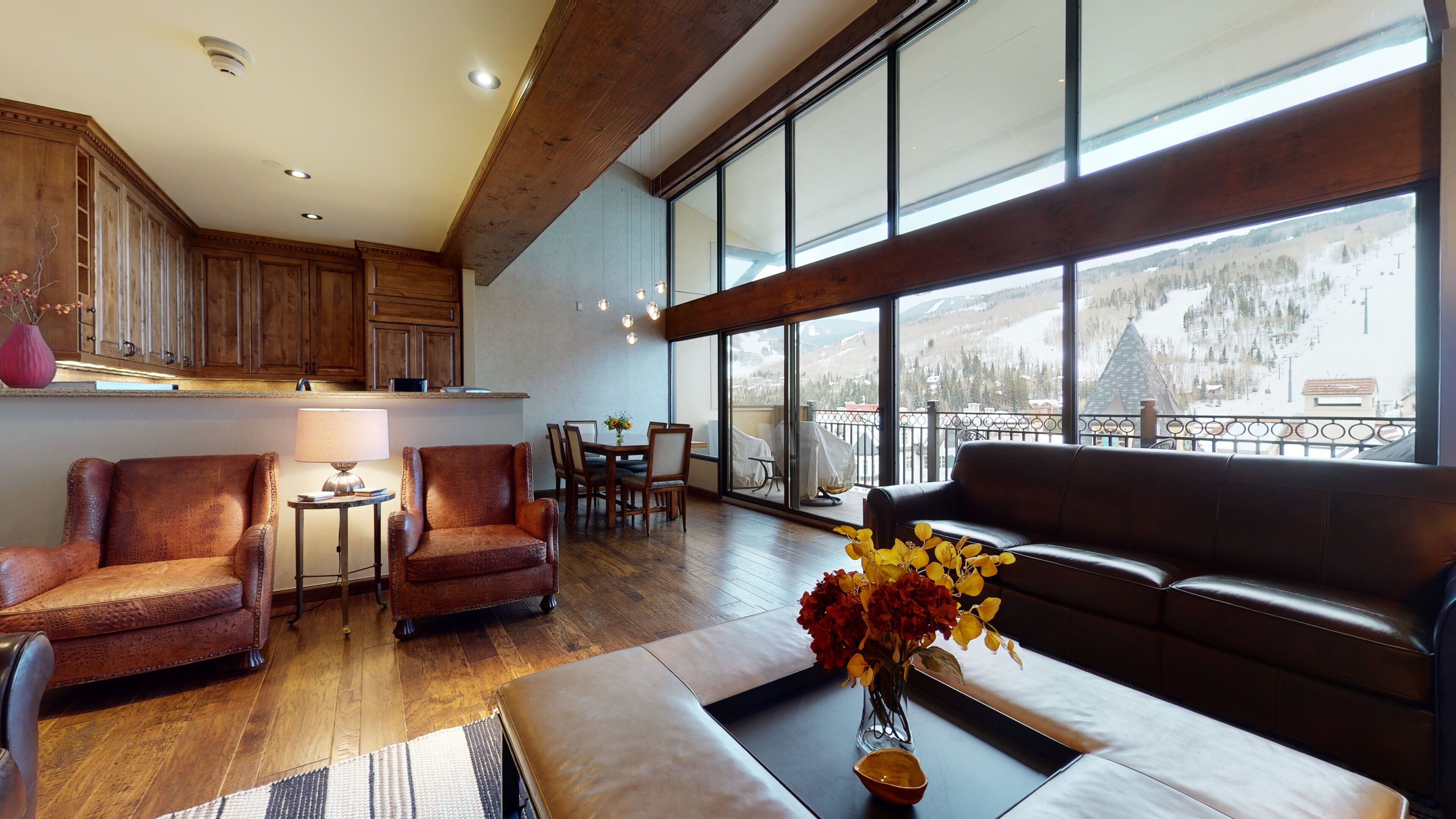 Flat-screen TV, fireplace