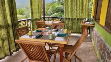 Breakfast and dinner served, Caribbean cuisine