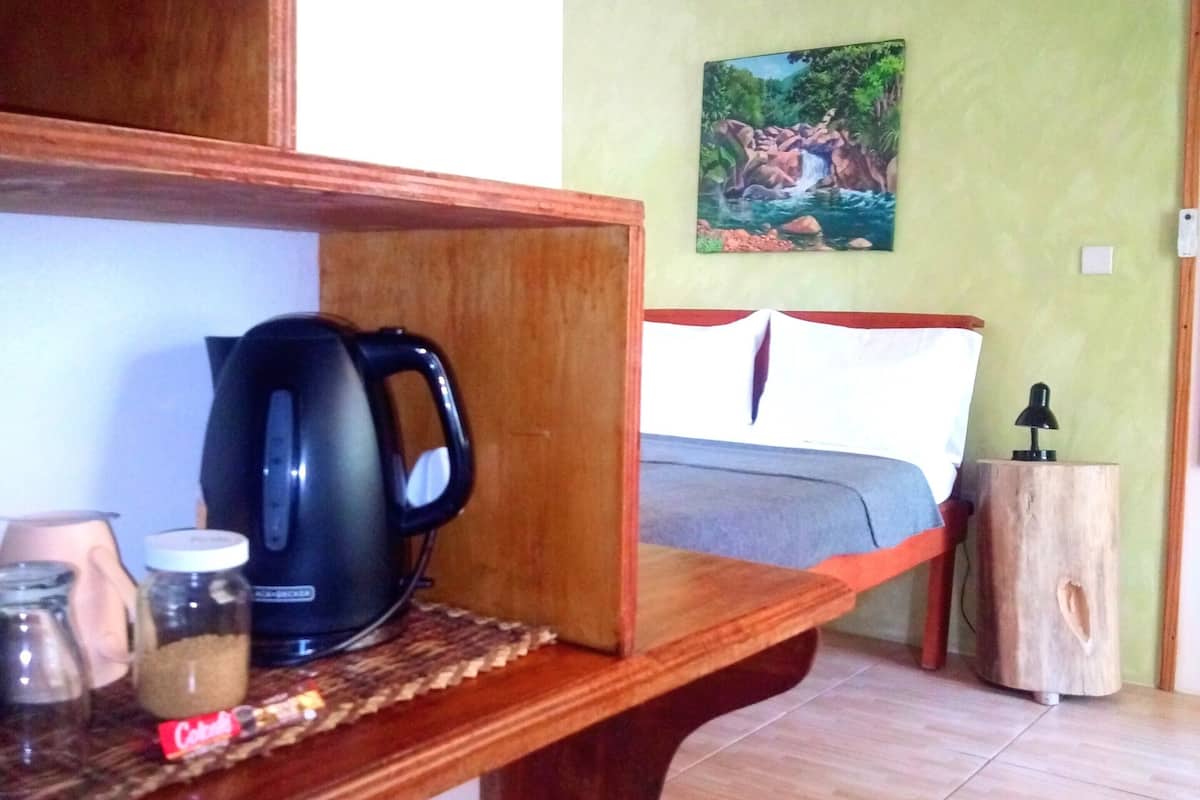 Standard Double Room, Garden View