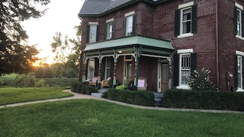 Bagian depan properti