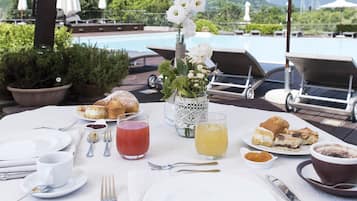Breakfast and dinner served, Mediterranean cuisine