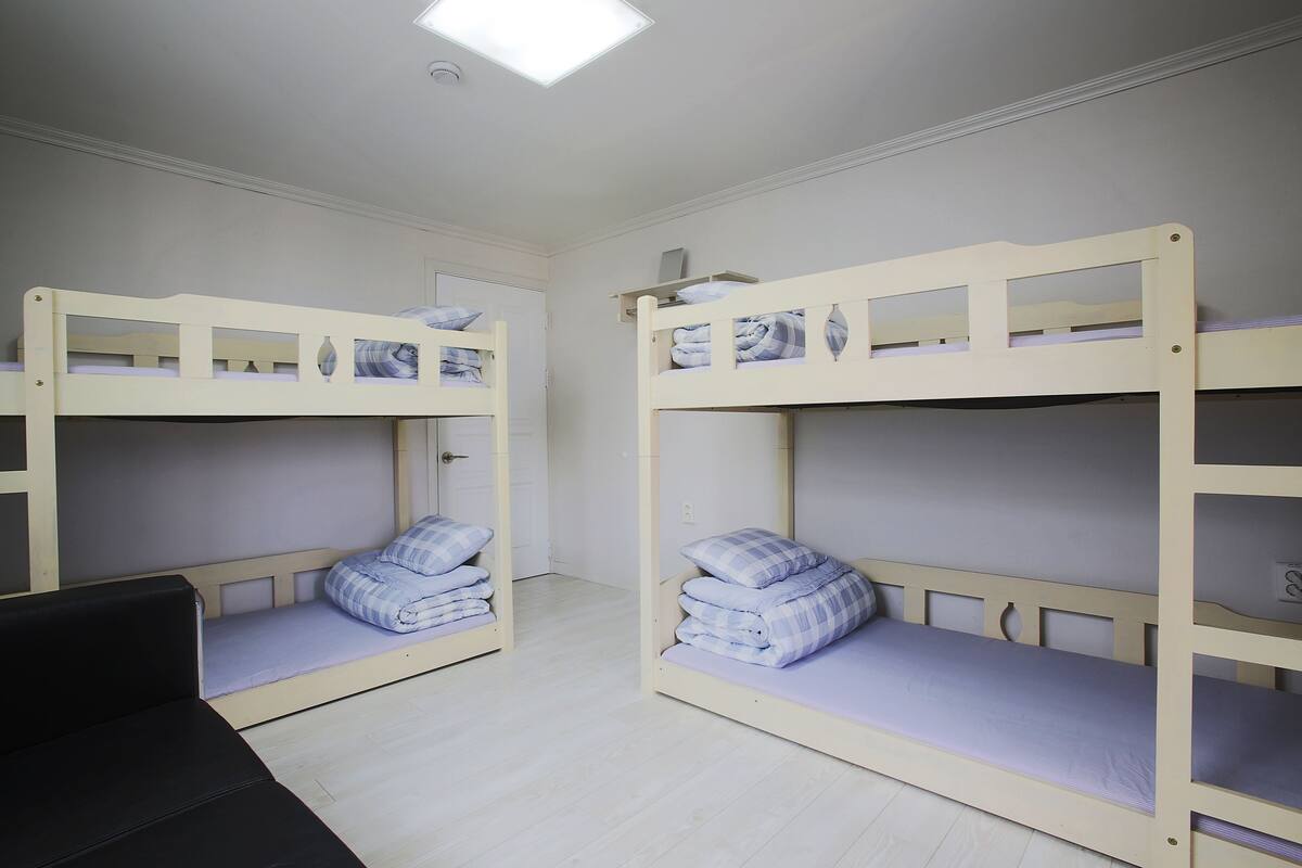 Phòng tập thể, chỉ dành cho nữ, phòng tắm dùng chung (4 Guests) | Truy cập Internet không dây miễn phí