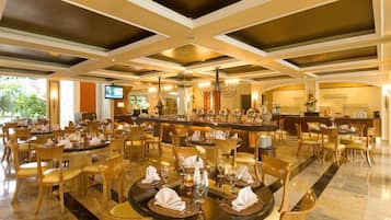 Daily buffet breakfast (IDR 100000 per person)