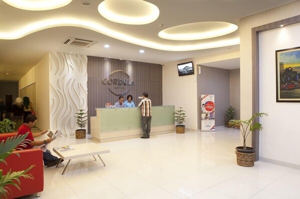 Reception - Cordela Hotel Medan (Medan)