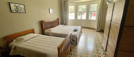 Room, 1 King Bed