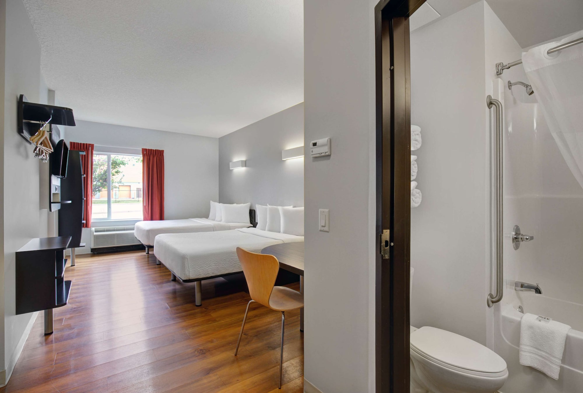 2 Star Hotels